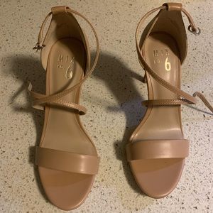 Mix No.6 Nude heels 4in heel height